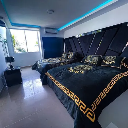 Luxury 1 Bedroom With Private Jacuzzi! *guest Friendly*